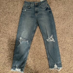 brand new zara mom jeans!!